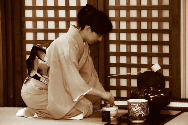  Nghệ thuật thưởng thức trà đạo tại Nhật Bản 
